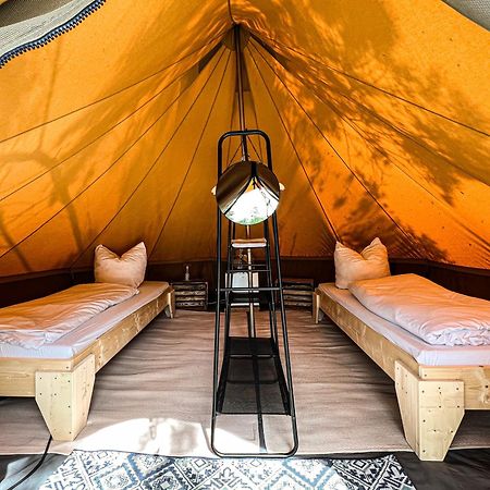 Raus Und Gut Glamping Am Graebendorfer See Drebkau Exterior foto
