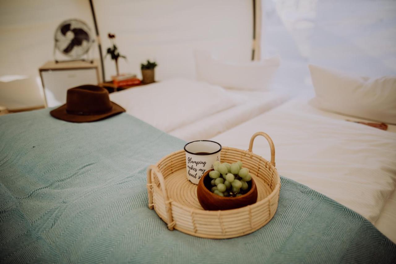 Raus Und Gut Glamping Am Graebendorfer See Drebkau Exterior foto
