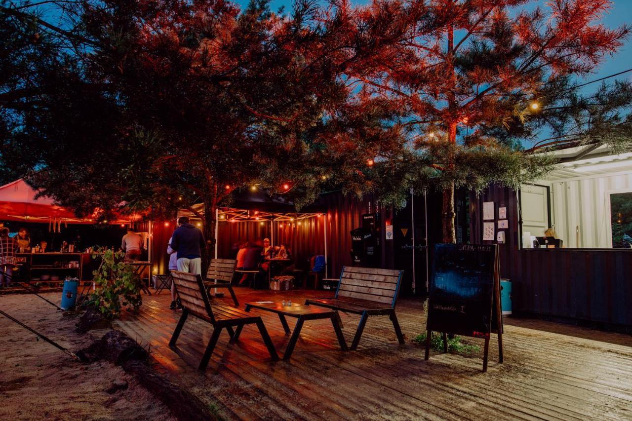 Raus Und Gut Glamping Am Graebendorfer See Drebkau Exterior foto
